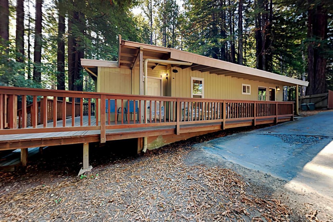 Wagging Woods Villa Cazadero Exterior photo