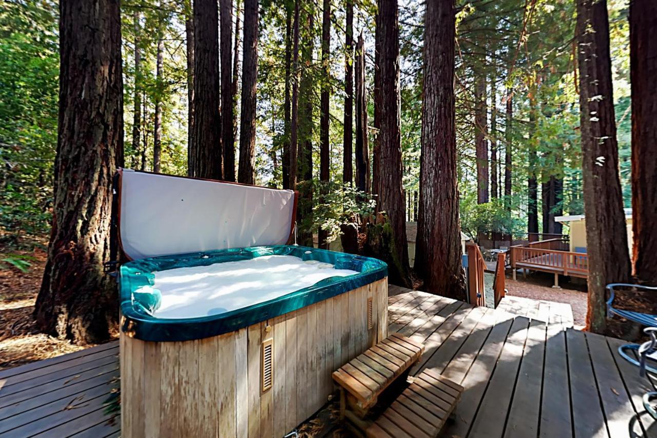 Wagging Woods Villa Cazadero Exterior photo