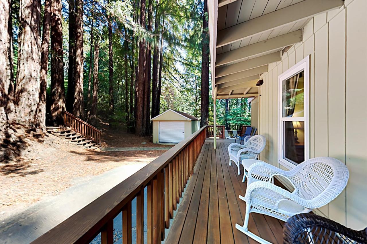 Wagging Woods Villa Cazadero Exterior photo