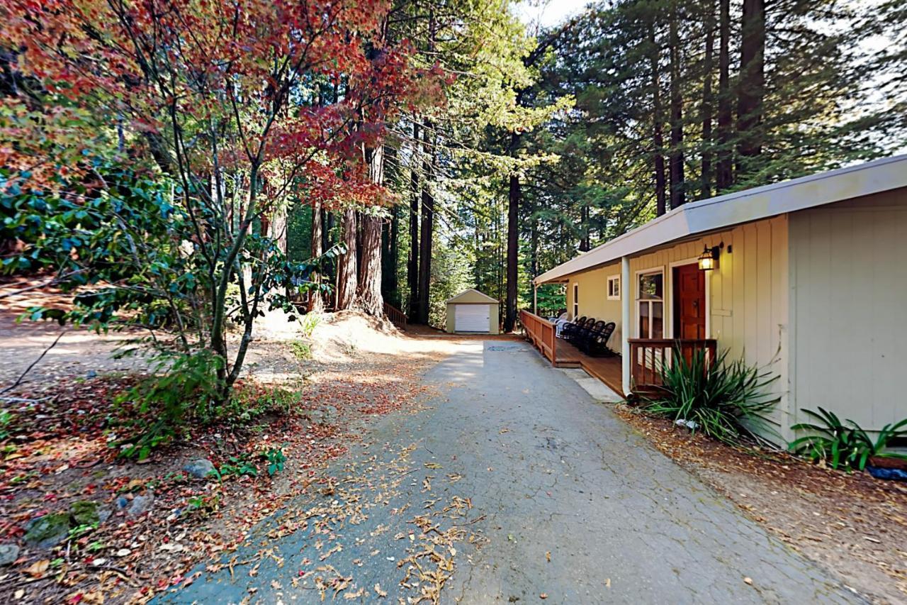 Wagging Woods Villa Cazadero Exterior photo